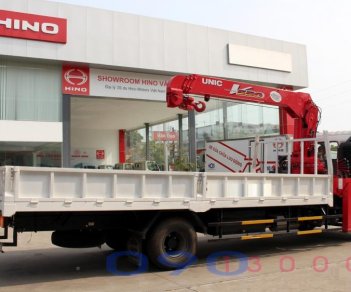 Hino 2017 - Bán xe tải cẩu Hino FC9JLSW 6.4 tấn, gắn cẩu Unic UR-V 500 5 tấn 4