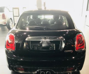 Mini Cooper S 5DR 2016 - Cần bán xe Mini Cooper S 5DR 2016, nhập khẩu nguyên chiếc từ Anh