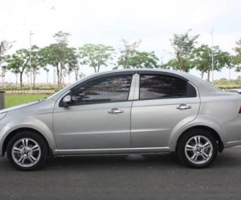 Chevrolet Aveo  1.5LT 2015 - Bán Chevrolet Aveo 1.5LT sản xuất năm 2015, màu bạc