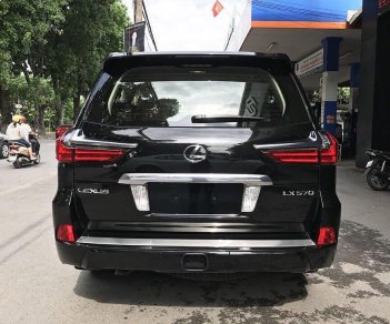 Lexus LX 2016 - Bán xe Lexus LX 570 5.7 AT sản xuất 2016, màu đen, xe nhập Trung Đông, chạy 2 vạn