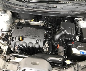 Kia Forte SLI 2009 - Cần bán xe Kia Forte SLI sản xuất năm 2009, màu bạc, xe nhập số tự động, giá chỉ 395 triệu