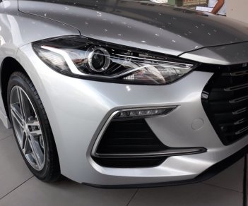 Hyundai Elantra Sport 2018 - Bán xe Elantra Sport 1.6 AT, có sẵn tại Hyundai Cần Thơ