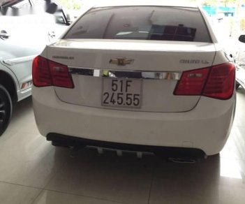 Chevrolet Cruze LS 2015 - Bán Chevrolet Cruze LS 2015, màu trắng như mới