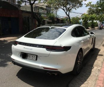 Porsche Panamera 4S 2017 - Cần bán gấp Porsche Panamera 4S sản xuất năm 2017, màu trắng, xe nhập