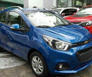 Chevrolet Spark 1.2 LT 2018 - Bán Chevrolet Spark 1.2 LT đời 2018, màu xanh lam, 389 triệu