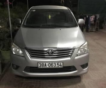 Toyota Innova 2013 - Chính chủ bán xe Toyota Innova đời 2013, màu bạc