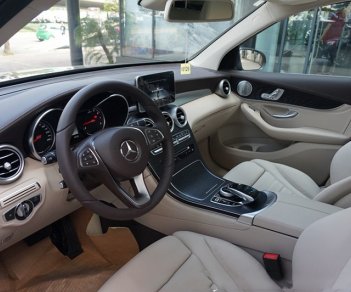 Mercedes-Benz Smart GLC 300 4MATIC 2018 - Bán xe Mercedes GLC 300 màu xanh Cavansite giá tốt. Giao xe ngay