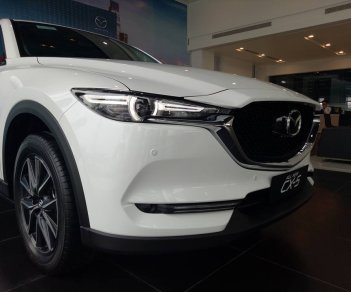 Mazda CX 5 2018 - Bán ô tô Mazda CX 5 2.5 2WD 2018, màu trắng, có xe giao ngay, hỗ trợ 90% vay ngân hàng. Lh 0938 907 088 Toàn Mazda