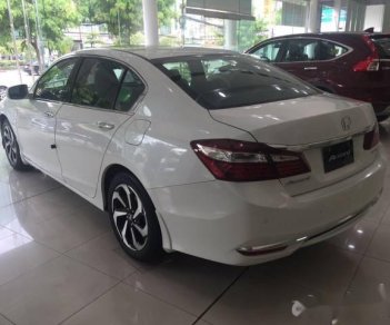 Honda Accord 2018 - Bán Honda Accord năm 2018, màu trắng, xe nhập