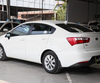 Kia Cerato 1.6MT 2016 - Bán xe Kia Cerato 1.6MT năm 2016, màu trắng, giá tốt