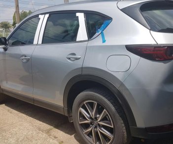 Mazda CX 5 2.0 2018 - Bán Mazda CX 5 2018 all new, màu bạc, có đủ màu, chỉ cần 280tr trả trước là rước xe về, liên hệ 0938097488