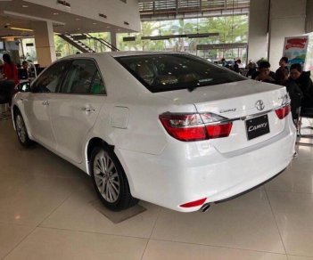 Toyota Camry 2.5Q 2018 - Bán Toyota Camry 2.5Q đời 2018, màu trắng