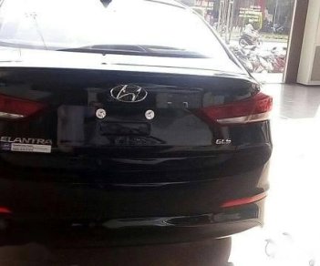 Hyundai Elantra 2018 - Bán Hyundai Elantra đời 2018, màu đen