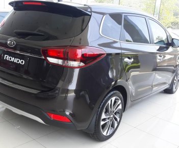 Kia Rondo 2018 - Bán Kia Rondo 2018 (số sàn + tự động) rẻ nhất, xe đủ màu vay 90%, trả góp chỉ 180tr có xe - LH: 0947371548