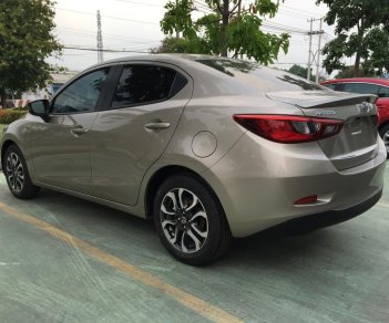 Mazda 2 1.5    2018 - Bán xe Mazda 2 Sedan, màu vàng cát, lăn bánh chỉ với 100 triệu- Liên hệ 0938 900 820