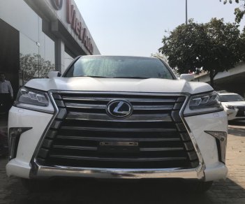 Lexus LX 570 2016 - Bán Lexus LX570, sản xuất và đăng ký 2016, full option, xe siêu lướt