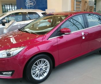 Ford Focus Titanium 2018 - Bán xe Ford Focus Titanium 2018, liên hệ để nhận giá tốt nhất