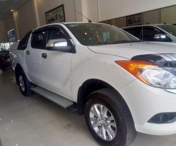 Mazda BT 50 2.2L 4x2 AT 2015 - Bán ô tô Mazda BT 50 2.2L 4x2 AT năm 2015, màu trắng, nhập khẩu Thái  