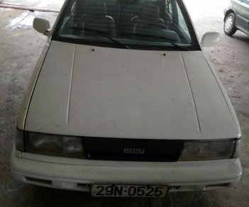 Isuzu Gemini   1988 - Cần bán gấp Isuzu Gemini năm sản xuất 1988, màu trắng, nhập khẩu, giá chỉ 31 triệu