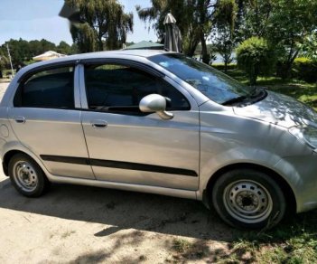 Chevrolet Spark   2011 - Cần bán xe Chevrolet Spark năm 2011, màu bạc giá cạnh tranh