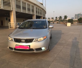 Kia Forte SLI 2009 - Bán Kia Forte sli đời 2009, màu bạc, nhập khẩu Hàn Quốc số tự động, giá chỉ 378 triệu