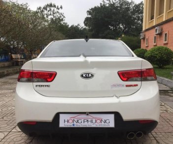 Kia Forte Koup 2011 - Cần bán gấp Kia Forte Koup đời 2011, màu trắng, nhập khẩu, giá cạnh tranh