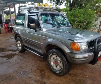 Hyundai Galloper 2.5 MT 2003 - Bán Hyundai Galloper 2.5 MT sản xuất 2003, màu xám, xe nhập