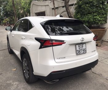 Lexus 200T 2016 - Bán Lexus NX200T sản xuất 2016, xe đẹp siêu lướt 6000km, hỗ trợ ngân hàng 75%