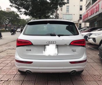 Audi Q5 2.0L 2013 - Salon bán Audi Q5 2.0l sản xuất 2013, màu trắng, xe nhập