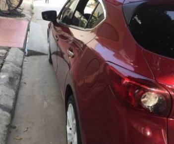 Mazda 3 2015 - Cần bán gấp Mazda 3 sản xuất 2015, màu đỏ số tự động