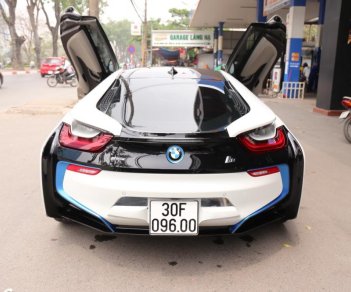 BMW VT340 2014 - Bán BMW i8 bản full 2015, màu trắng, nhập khẩu