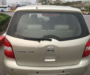 Nissan Grand livina 2012 - Bán xe Nissan Grand livina năm sản xuất 2012, màu vàng, giá 285tr