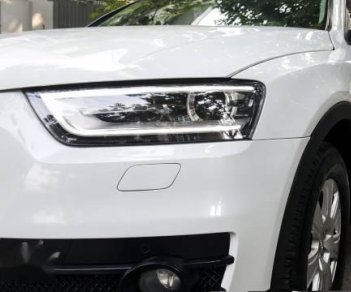 Audi Q3 2.0L Quattro    2014 - Bán Audi Q3 2.0L Quattro năm 2014, màu trắng, nhập khẩu