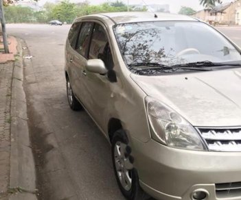 Nissan Grand livina 1.8 MT 2012 - Cần bán lại xe Nissan Grand Livina 1.8 MT năm 2012, giá tốt