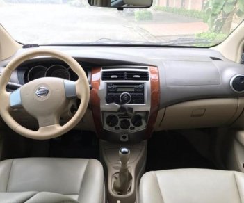 Nissan Grand livina 1.8 MT 2012 - Cần bán lại xe Nissan Grand Livina 1.8 MT năm 2012, giá tốt