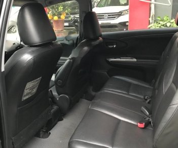 Toyota Wish   2011 - Cần bán lại xe Toyota Wish năm sản xuất 2011, màu đen, xe nhập xe gia đình, 630 triệu