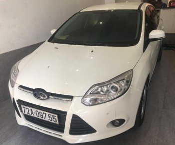 Ford Focus 1.6 2014 - Bán Ford Focus 1.6 năm 2014, màu trắng, giá chỉ 520 triệu