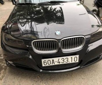 BMW 3 Series  325i 2010 - Bán BMW 3 Series 325i sản xuất năm 2010, màu đen, xe gia đình, giá tốt