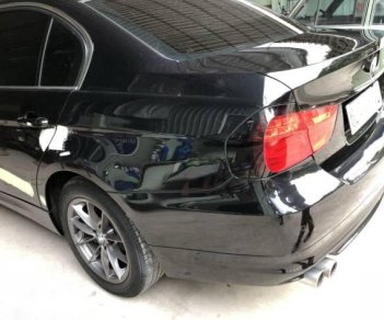 BMW 3 Series  325i 2010 - Bán BMW 3 Series 325i sản xuất năm 2010, màu đen, xe gia đình, giá tốt