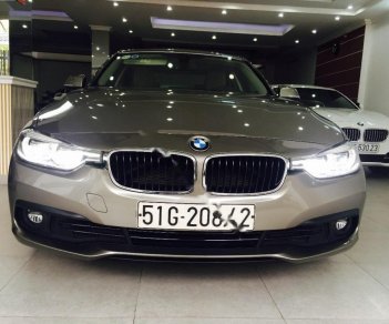 BMW 3 Series 320i 2015 - Cần bán xe BMW 3 Series 320i 2015, màu nâu, xe nhập như mới