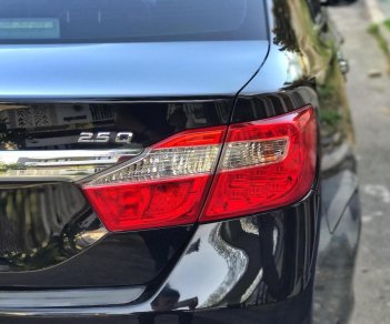 Toyota Camry 2.5Q 2013 - Cần bán Toyota Camry 2.5Q 2013, giá chỉ 880 triệu