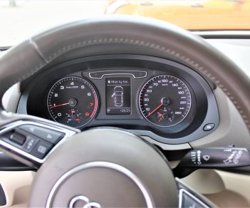 Audi Q3 2014 - Bán ô tô Audi Q3 Q3 đời 2014, màu đen, nhập khẩu nguyên chiếc