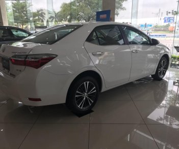 Toyota Corolla altis G CVT 2018 - Bán Toyota Corolla Altis 1.8G CVT 2018 số tự động, màu trắng tại Hải Dương