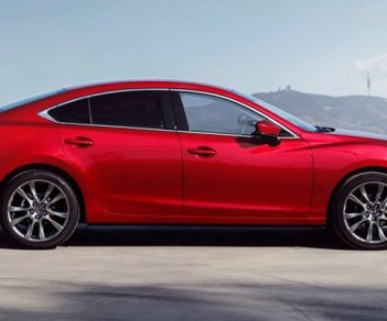 Mazda 6 Premium 2018 - Bán xe Mazda 6 2.0 2018, đủ màu, có xe giao ngay. Hỗ trợ vay 90% lãi suất chỉ từ 6.9%/năm, Lh 0938 907 088 Toàn Mazda