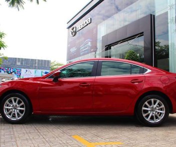 Mazda 6 Premium 2018 - Bán xe Mazda 6 2.0 2018, đủ màu, có xe giao ngay. Hỗ trợ vay 90% lãi suất chỉ từ 6.9%/năm, Lh 0938 907 088 Toàn Mazda