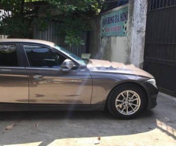 BMW 3 Series 320i 2012 - Cần bán lại xe BMW 3 Series 320i 2012, màu xám, nhập khẩu nguyên chiếc, giá 826tr