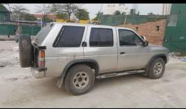 Nissan Pathfinder   1995 - Bán Nissan Pathfinder đời 1995, màu bạc