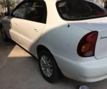 Daewoo Lanos 2002 - Bán Daewoo Lanos năm 2002, màu trắng, giá chỉ 105 triệu