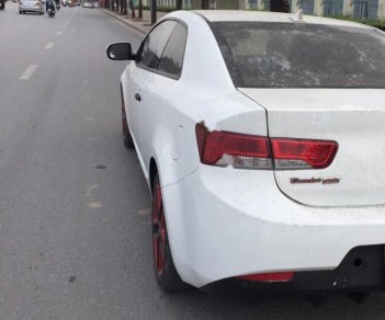 Kia Forte Koup 2.0 AT 2010 - Bán xe Kia Forte Koup đời 2010, màu trắng, xe nhập chính chủ