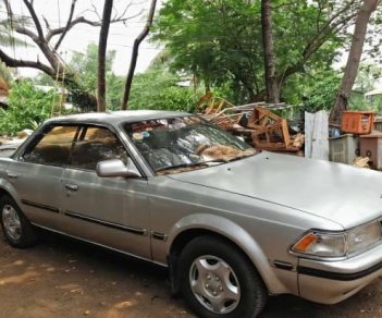 Toyota Carina 1987 - Bán Toyota Carina sản xuất 1987, màu bạc